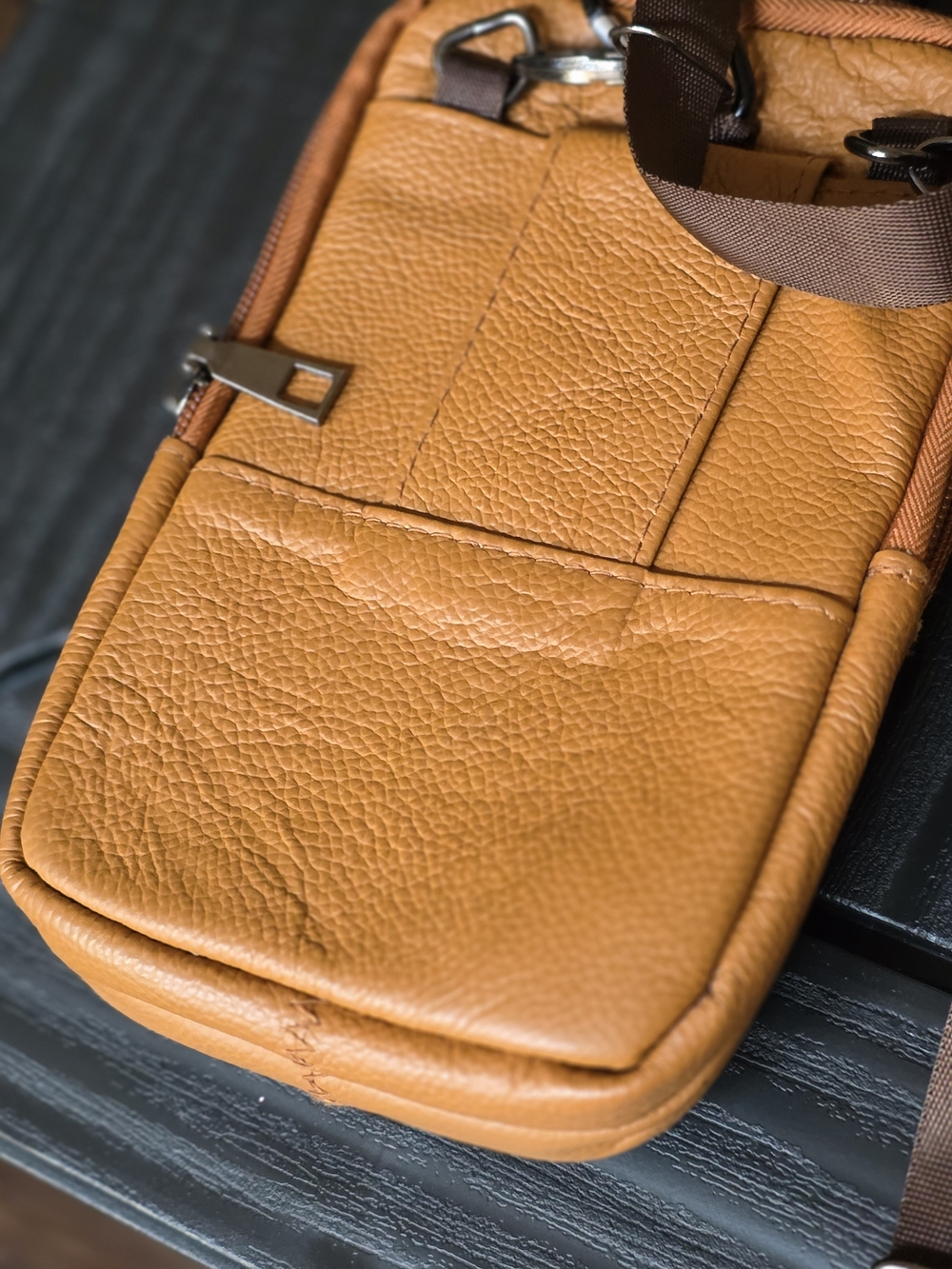 Men's Compact Tan Leather Crossbody Sling Bag - Picture 2 of 2